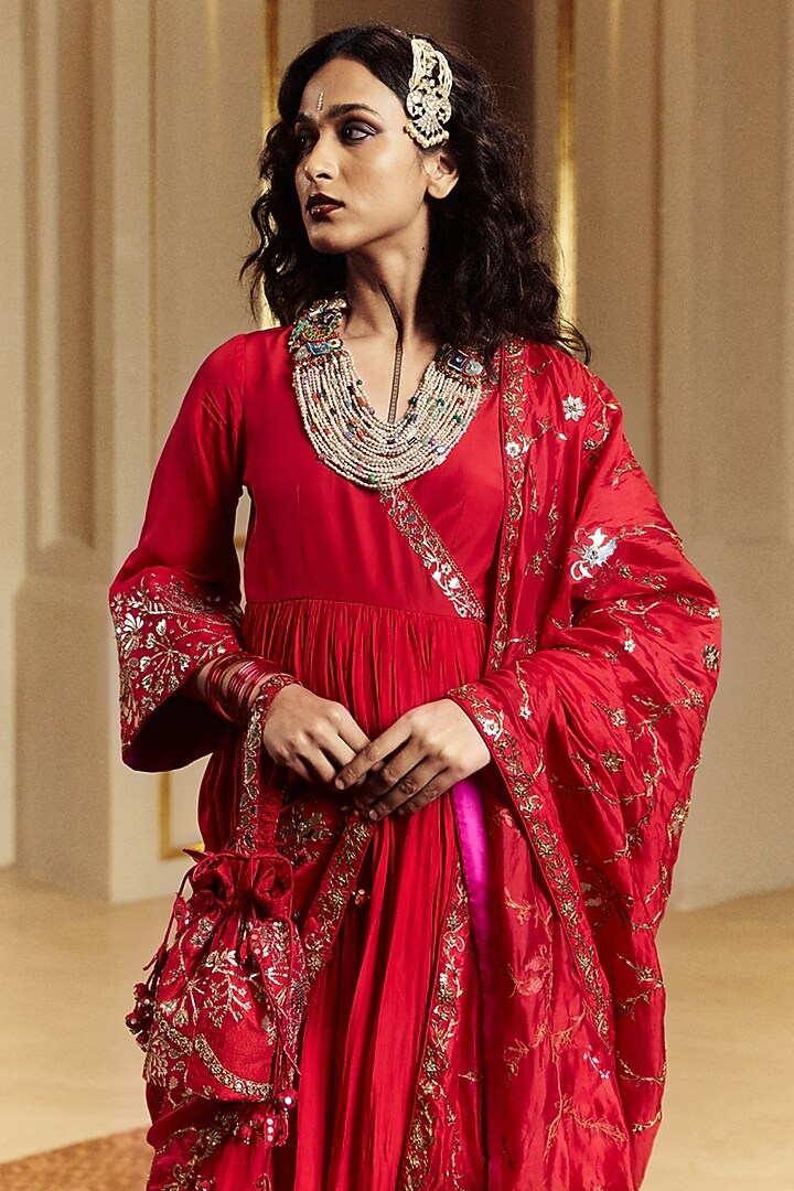 Surkh Laal Silk Tilla Work Bridal Anarkali Set by Punit Balana at Pernia's Pop Up Shop