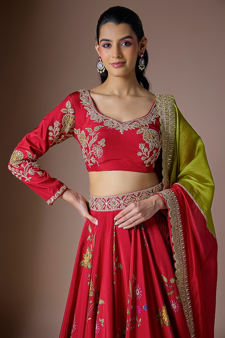Red Pure Silk Hand Embroidered Wedding Lehenga Set by Punit Balana at Pernia's Pop Up Shop