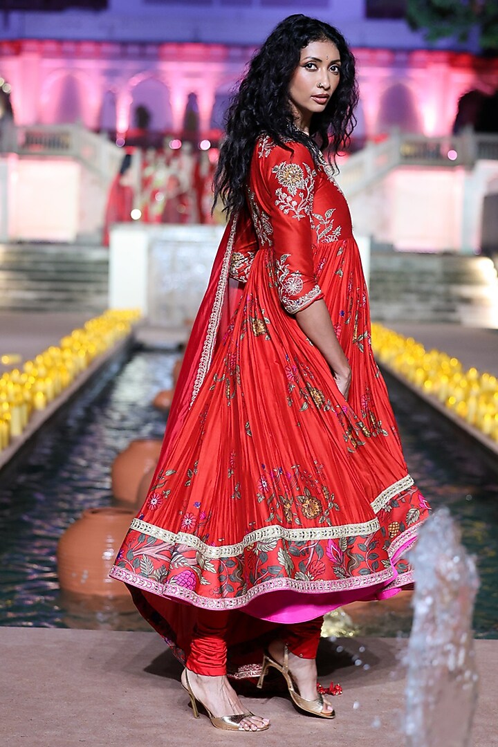 Surkh Laal Chanderi Silk Marodi Embroidered Bridal Anarkali Set by Punit Balana at Pernia's Pop Up Shop