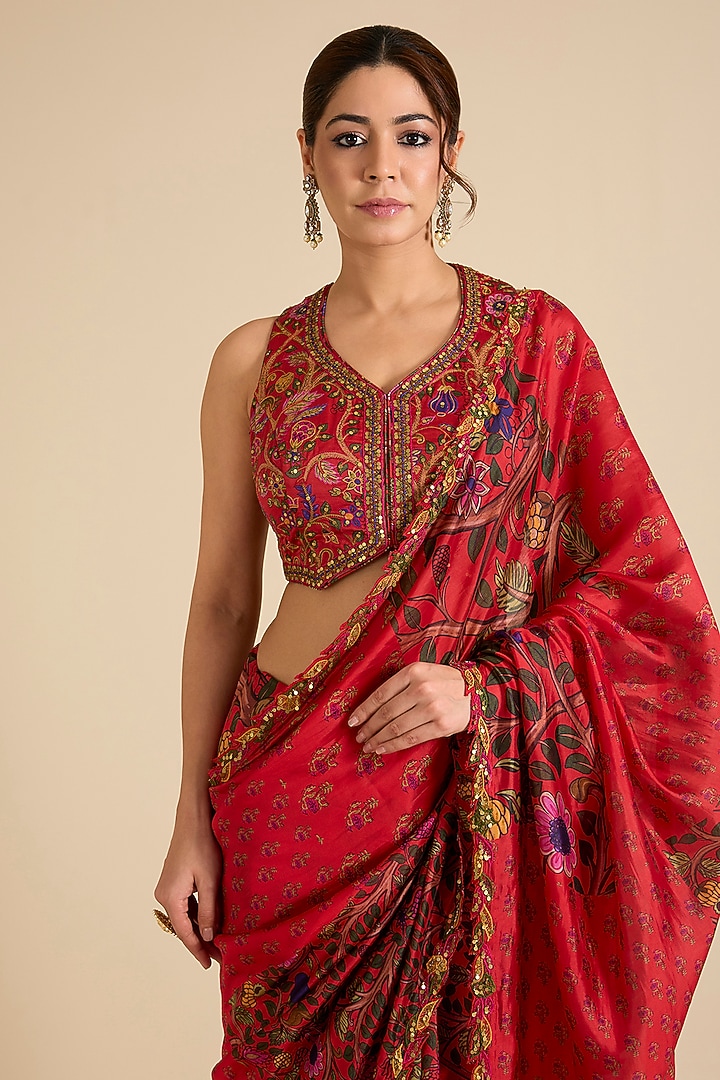 Red Organza Silk Printed & Hand Work Wedding Saree Set by Punit Balana at Pernia's Pop Up Shop
