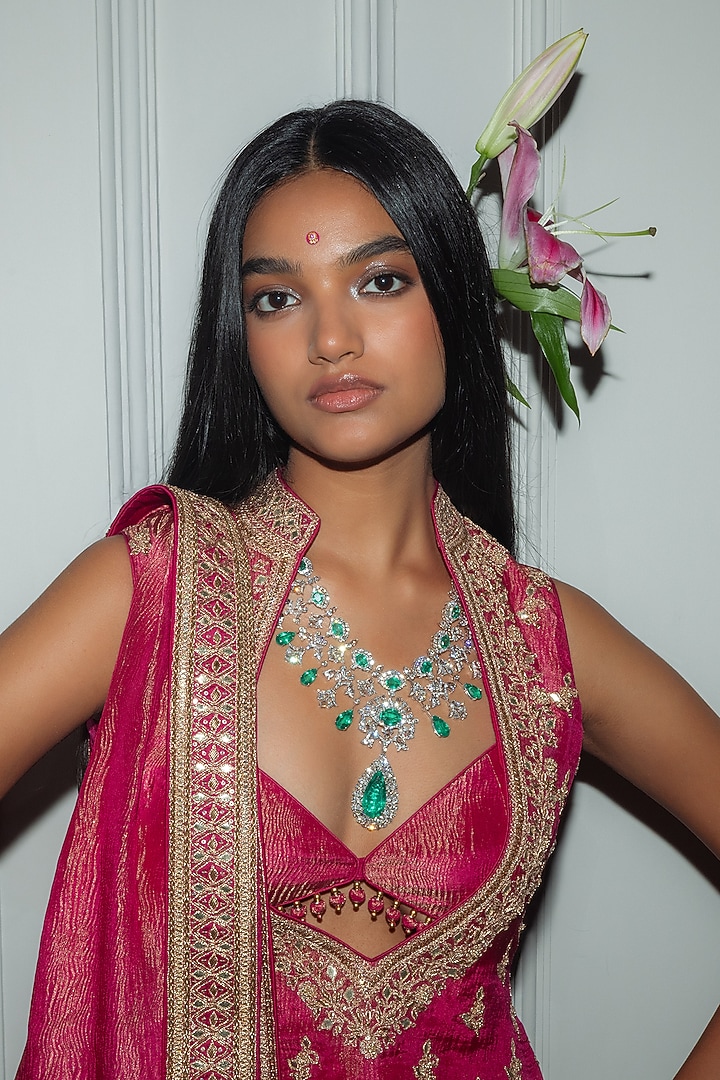 Raspberry Banarasi Crushed Tissue Silk Reception Saree Set by Punit Balana at Pernia's Pop Up Shop