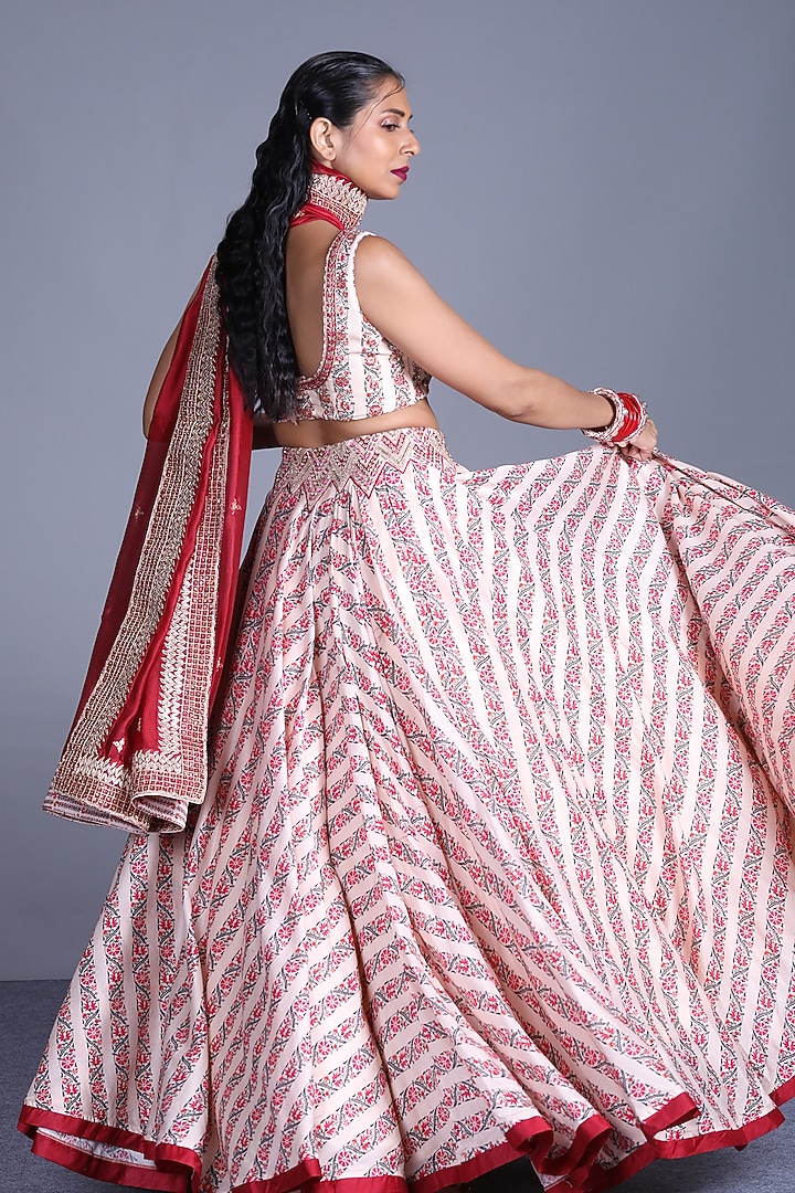 Cream Hand Embroidered Wedding Lehenga Set by Punit Balana at Pernia's Pop Up Shop