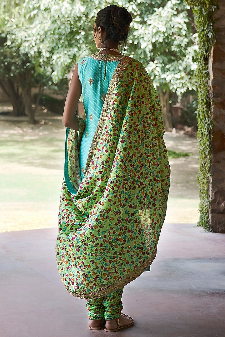 Turquoise Resham Embroidered Kurta Set by Punit Balana at Pernia's Pop Up Shop