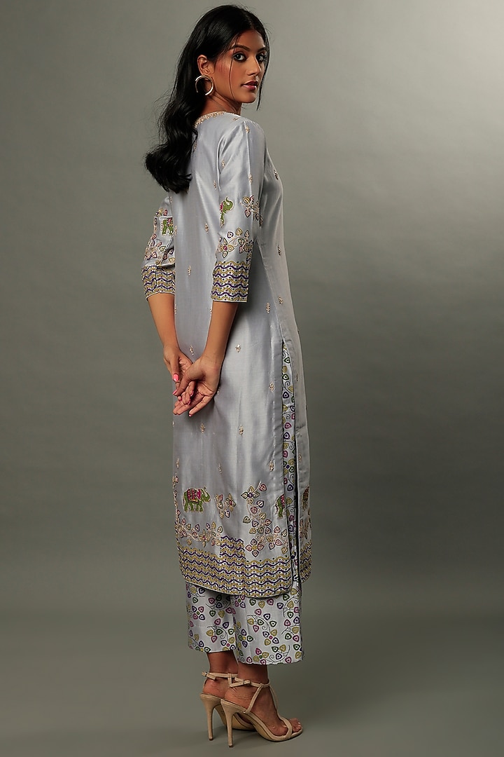 Grey Printed & Embroidered Kurta Set by Punit Balana at Pernia's Pop Up Shop