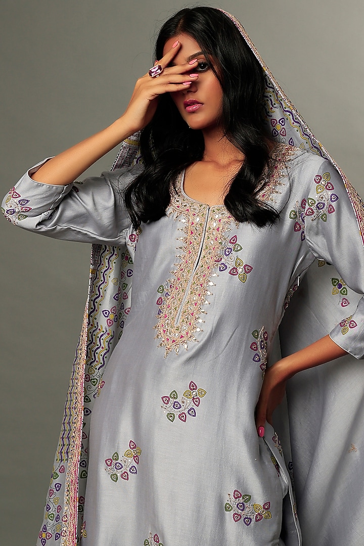 Grey Embroidered & Printed Kurta Set by Punit Balana at Pernia's Pop Up Shop