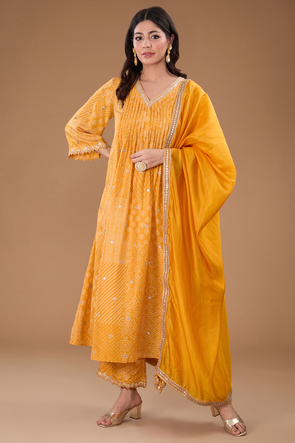 Bandhani Dress Neck Design Dress... - Supra collections | Facebook