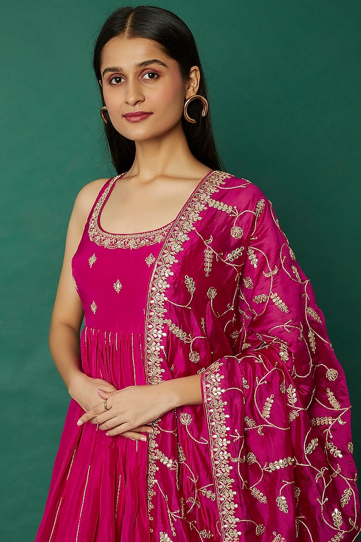 Magenta Embroidered Wedding Anarkali Set by Punit Balana at Pernia's Pop Up Shop