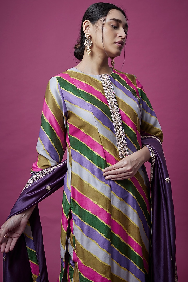Multi-Colored Embroidered Kurta Set by Punit Balana at Pernia's Pop Up Shop