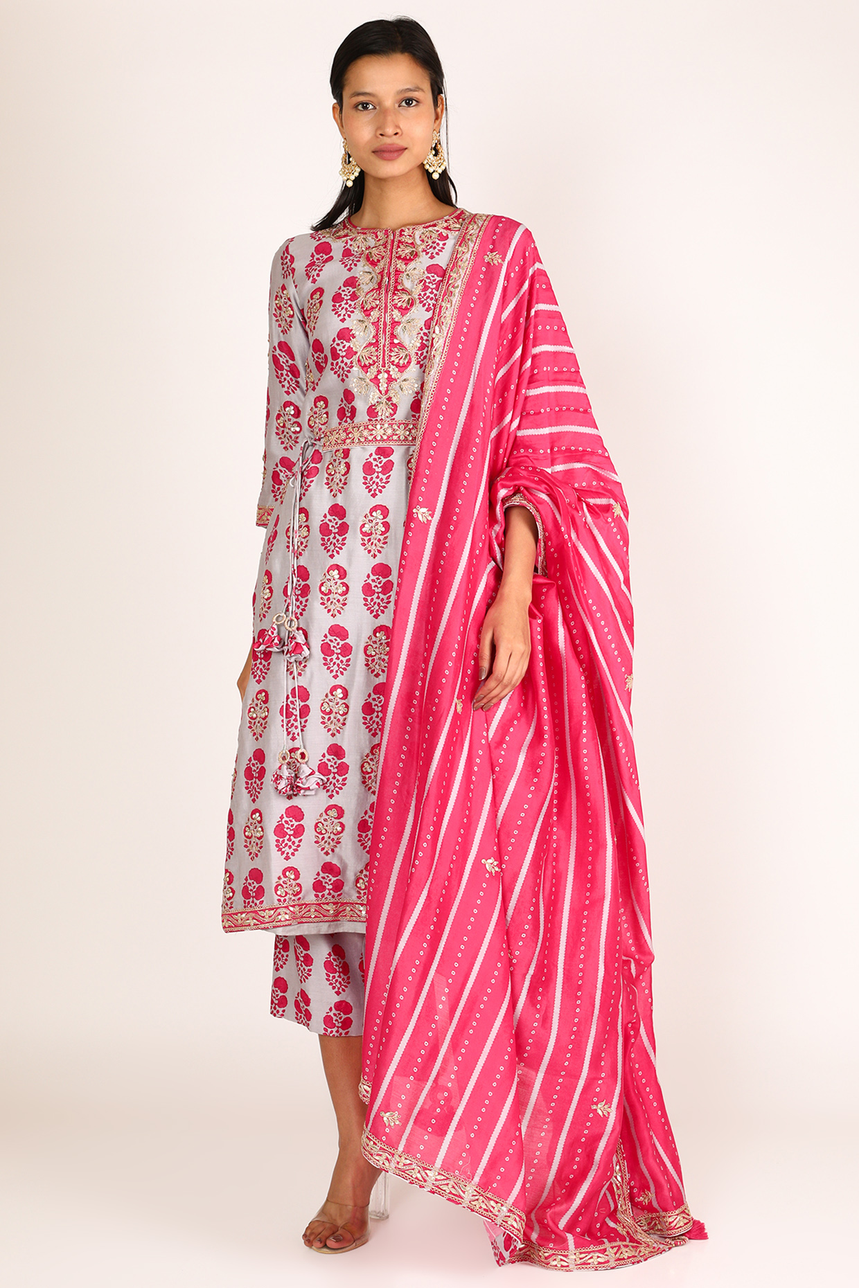 Grey Printed Kurta Set by Punit Balana at Pernia's Pop Up Shop