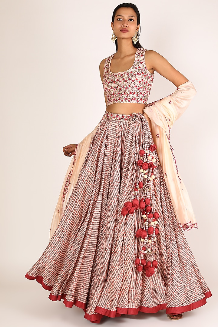 Peach Printed Wedding Lehenga Set by Punit Balana at Pernia's Pop Up Shop