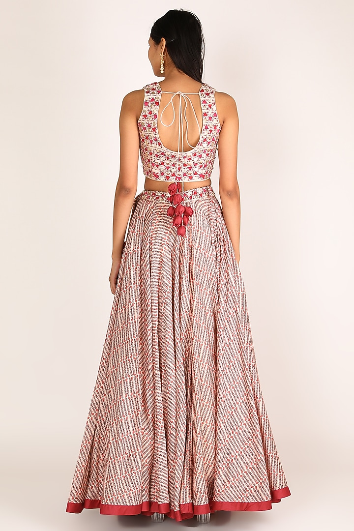 Peach Printed Wedding Lehenga Set by Punit Balana at Pernia's Pop Up Shop