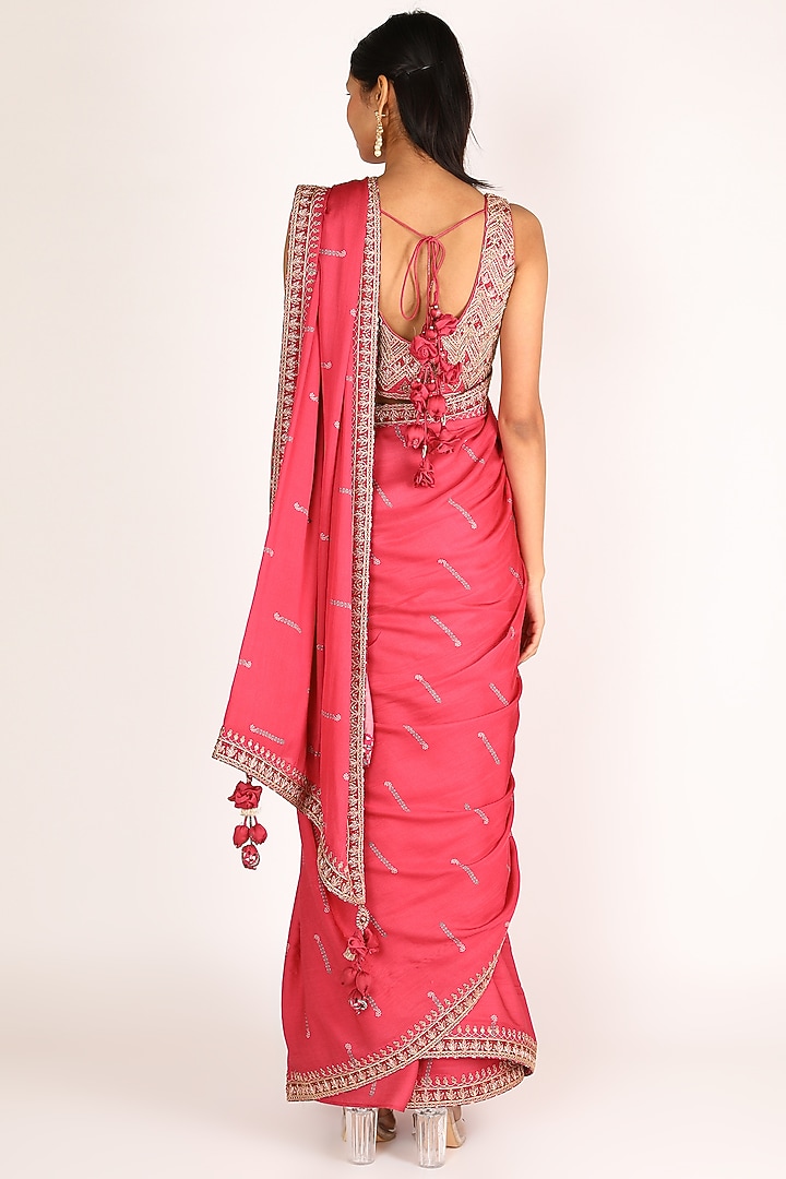 Fuchsia Wedding Saree With Embellished Blouse by Punit Balana at Pernia's Pop Up Shop