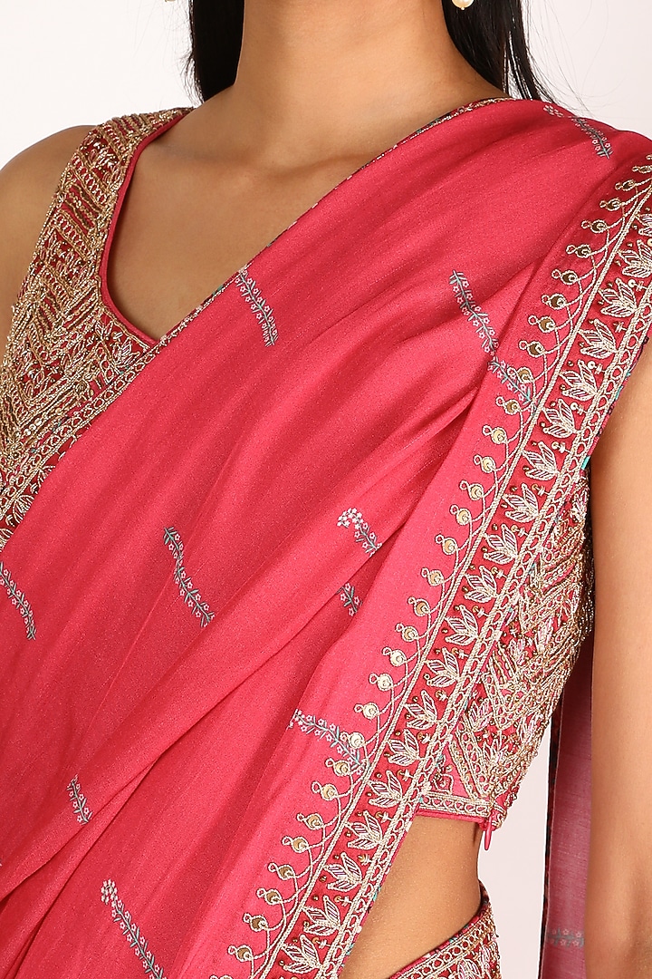 Fuchsia Wedding Saree With Embellished Blouse by Punit Balana at Pernia's Pop Up Shop