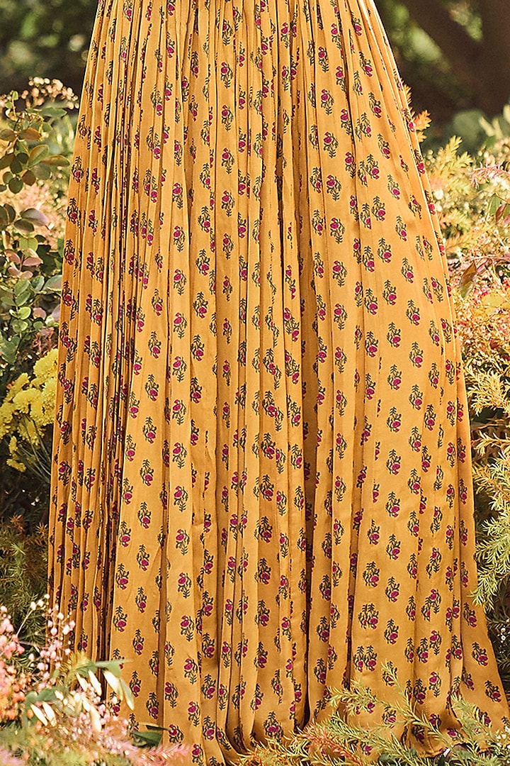 Mustard Boota Printed Wedding Lehenga Set by Punit Balana at Pernia's Pop Up Shop