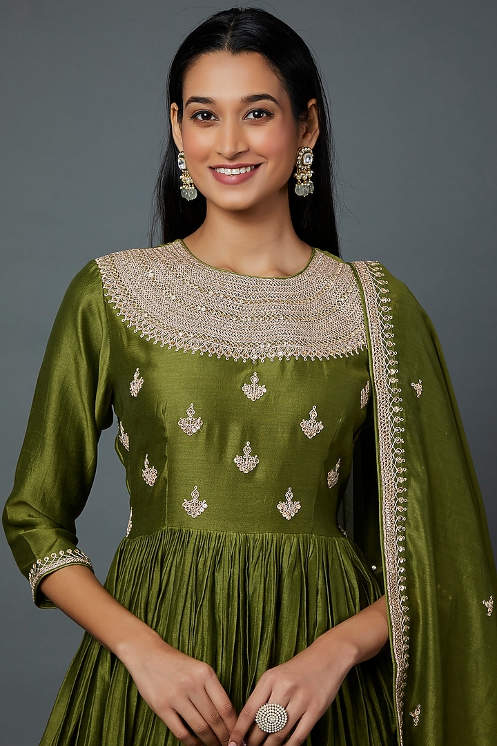 Mehendi Green Satin Silk Gharara Set by Punit Balana at Pernia's Pop Up Shop
