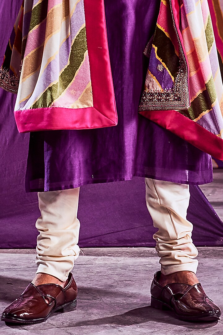 Purple Chanderi Silk Printed & Embroidered Kurta Set by Punit Balana Men at Pernia's Pop Up Shop