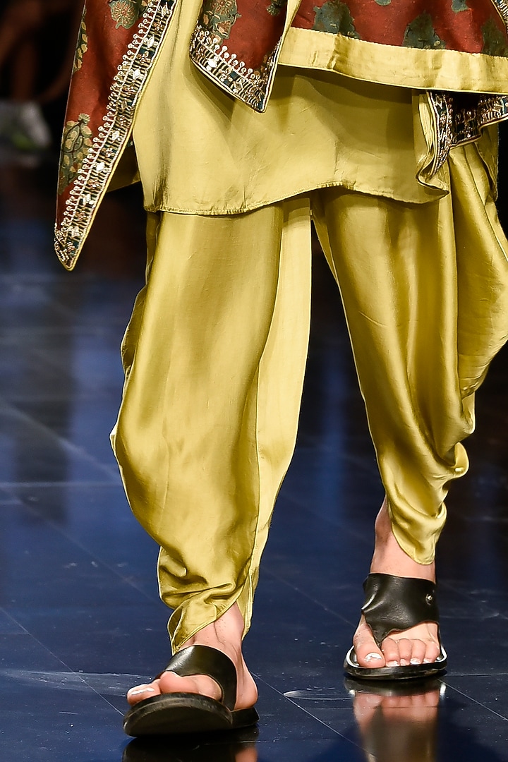 Dry Henna Green Kurta Set With Marodi Work by Punit Balana Men at Pernia's Pop Up Shop
