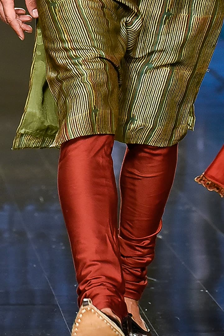 Maroon Satin Silk Printed Bundi Jacket Set by Punit Balana Men at Pernia's Pop Up Shop