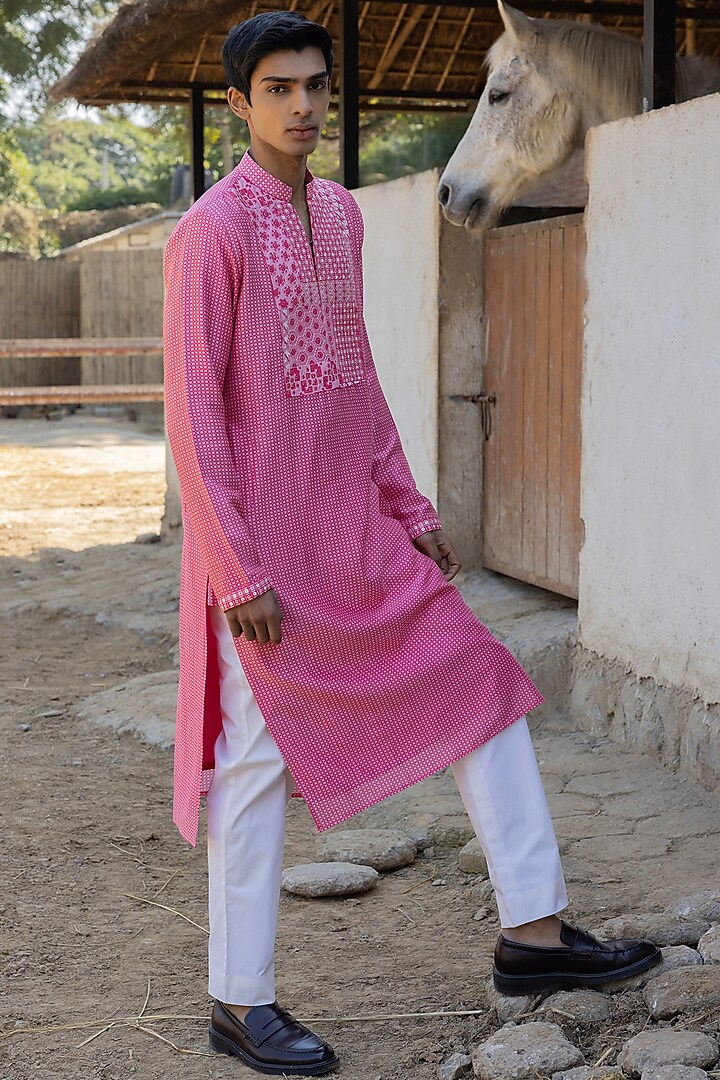 Pink Chanderi Silk Printed & Embroidered Kurta Set by Punit Balana Men at Pernia's Pop Up Shop
