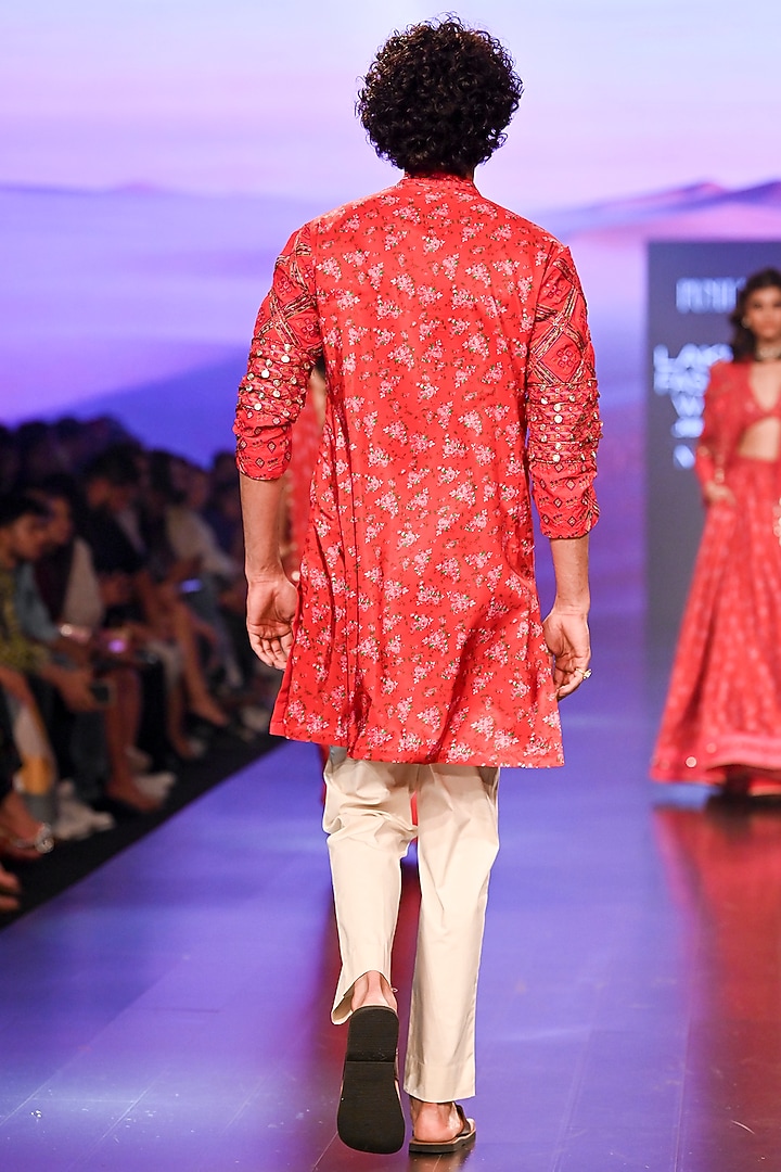 Red Chanderi Silk Embroidered Kurta Set by Punit Balana Men at Pernia's Pop Up Shop