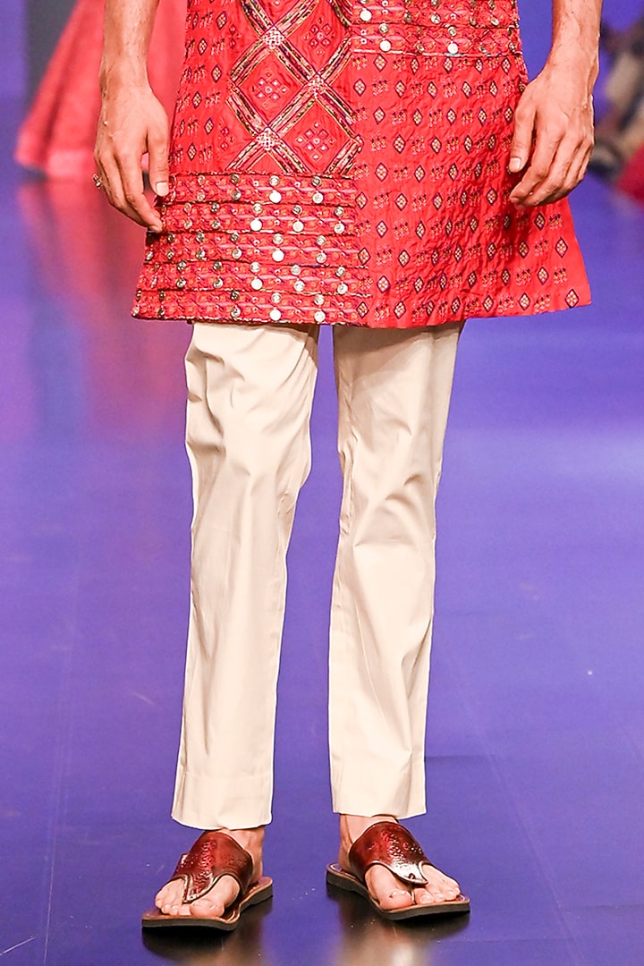 Red Chanderi Silk Embroidered Kurta Set by Punit Balana Men at Pernia's Pop Up Shop