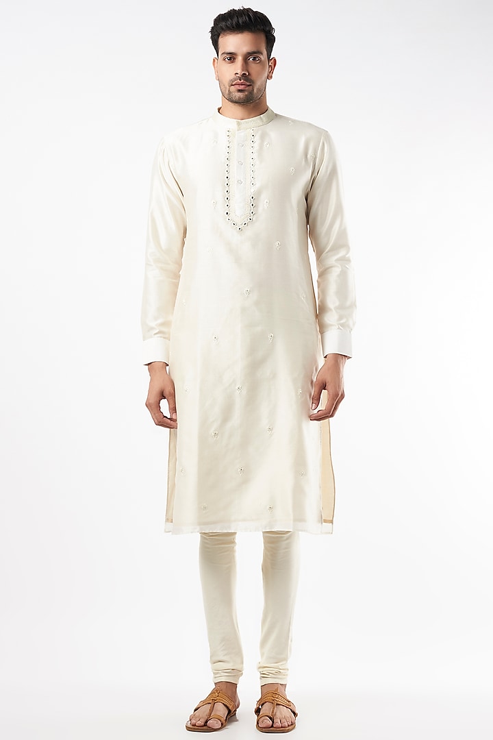Off-White Embellished Kurta Set by Punit Balana Men