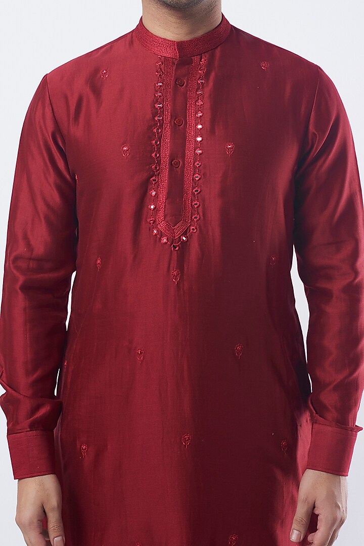 Cherry Red Mirror Embellished Kurta Set by Punit Balana Men at Pernia's Pop Up Shop