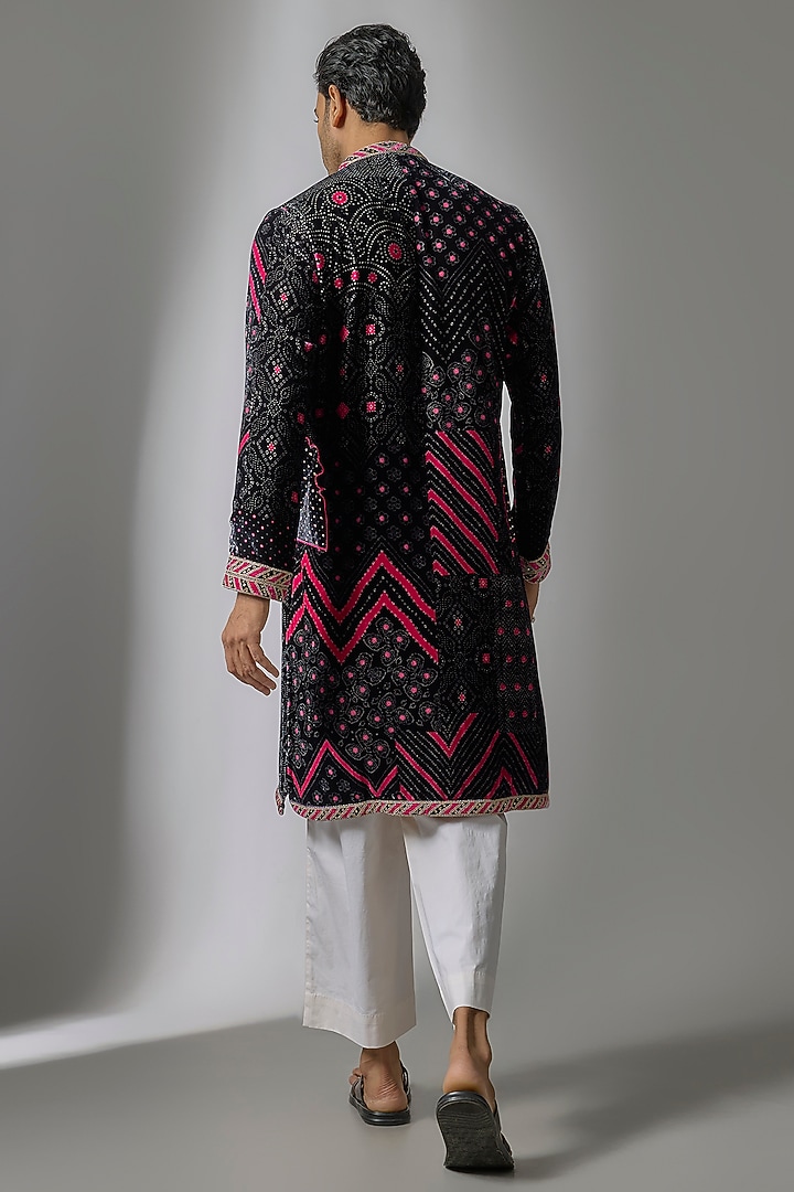Black Chanderi Silk Kurta Set by Punit Balana Men at Pernia's Pop Up Shop