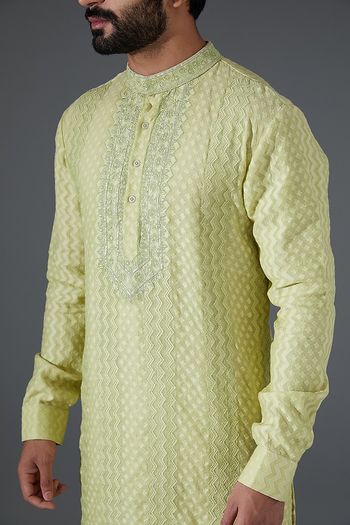 Mint Chanderi Silk Embroidered Kurta Set by Punit Balana Men at Pernia's Pop Up Shop