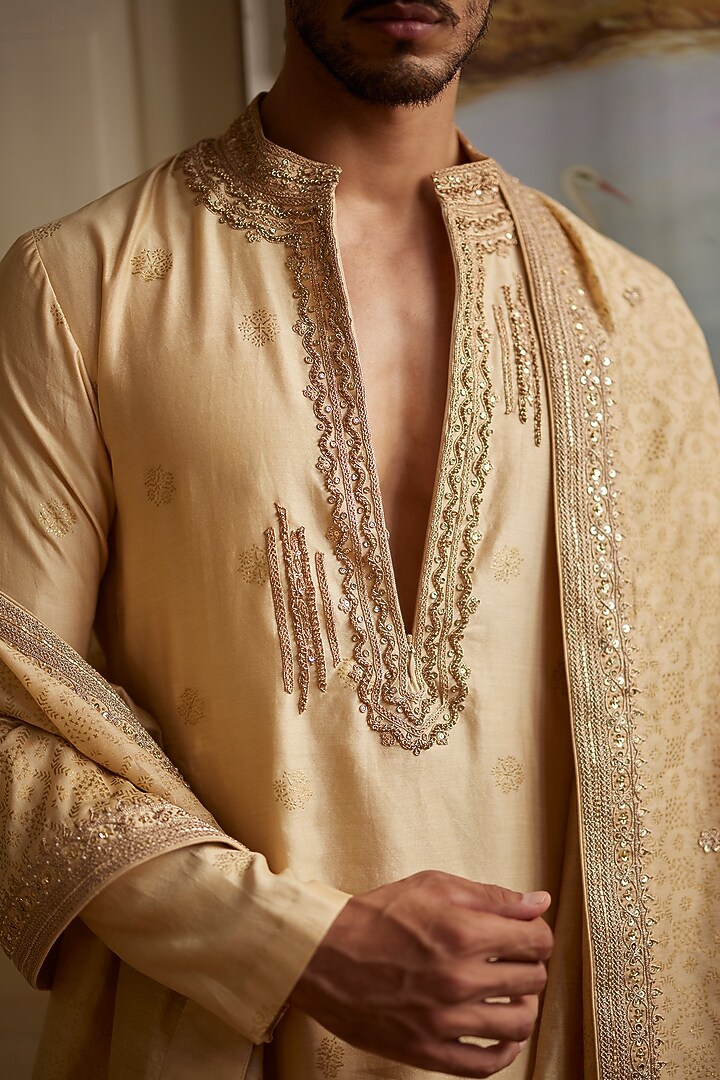 Buttercup Chanderi Silk Printed & Embroidered Kurta Set by Punit Balana Men at Pernia's Pop Up Shop