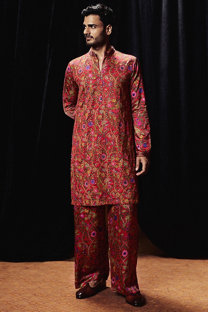 Surkh Laal Satin Silk Resham Work Kurta Set by Punit Balana Men at Pernia's Pop Up Shop