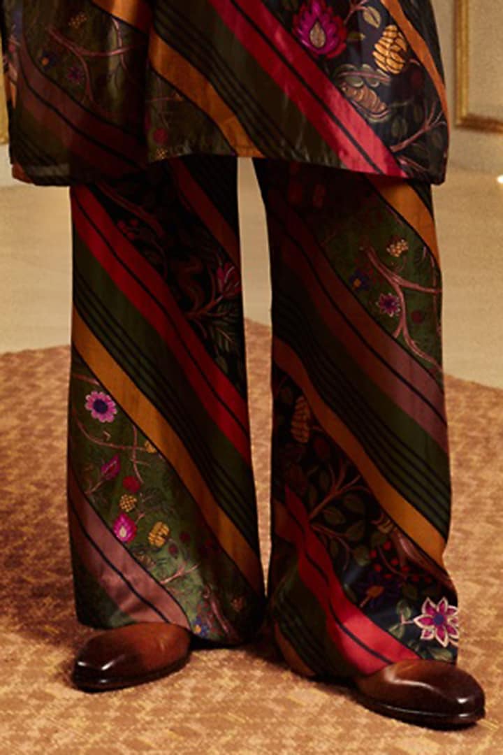 Multi-Colored Organza Silk Resham Work Kurta Set by Punit Balana Men at Pernia's Pop Up Shop