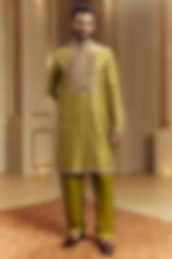 Heena Green Raw Silk Mirror Embroidered Kurta Set by Punit Balana Men at Pernia's Pop Up Shop