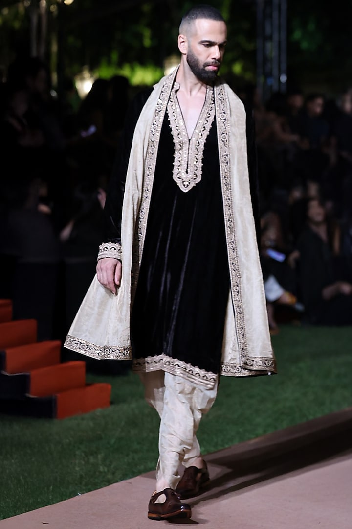 Black Velvet Marodi Embroidered Kurta Set by Punit Balana Men