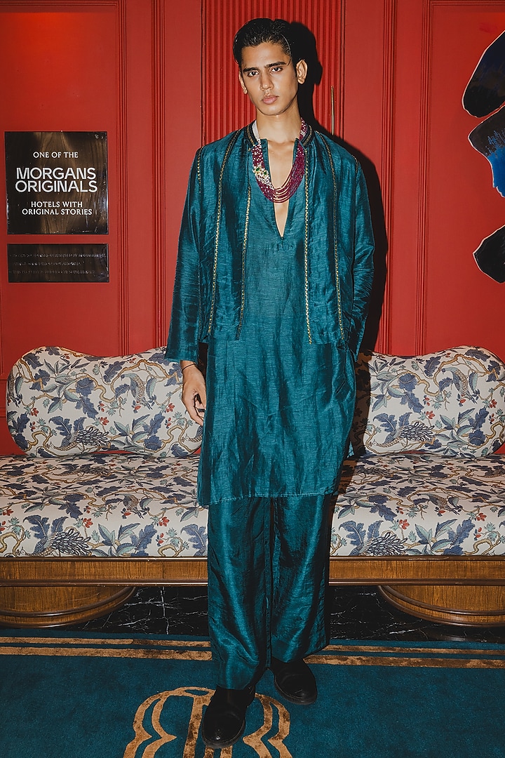 Teal Green Linen Satin Resham Embroidered Bundi Jacket Set by Punit Balana Men at Pernia's Pop Up Shop