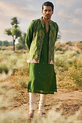 Punit Balana Men - Buy Kurta Sets, Chanderi Kurta Online 2024