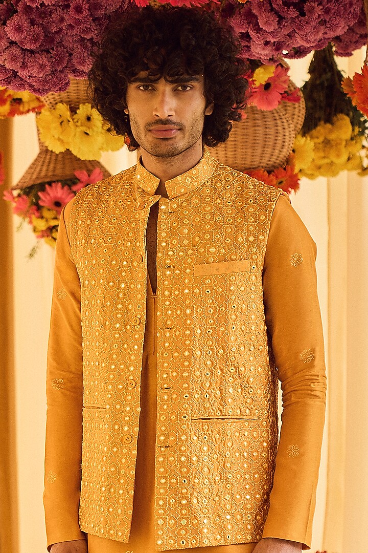 Mustard Chanderi Silk Mirror Work Bundi Jacket Set by Punit Balana Men at Pernia's Pop Up Shop