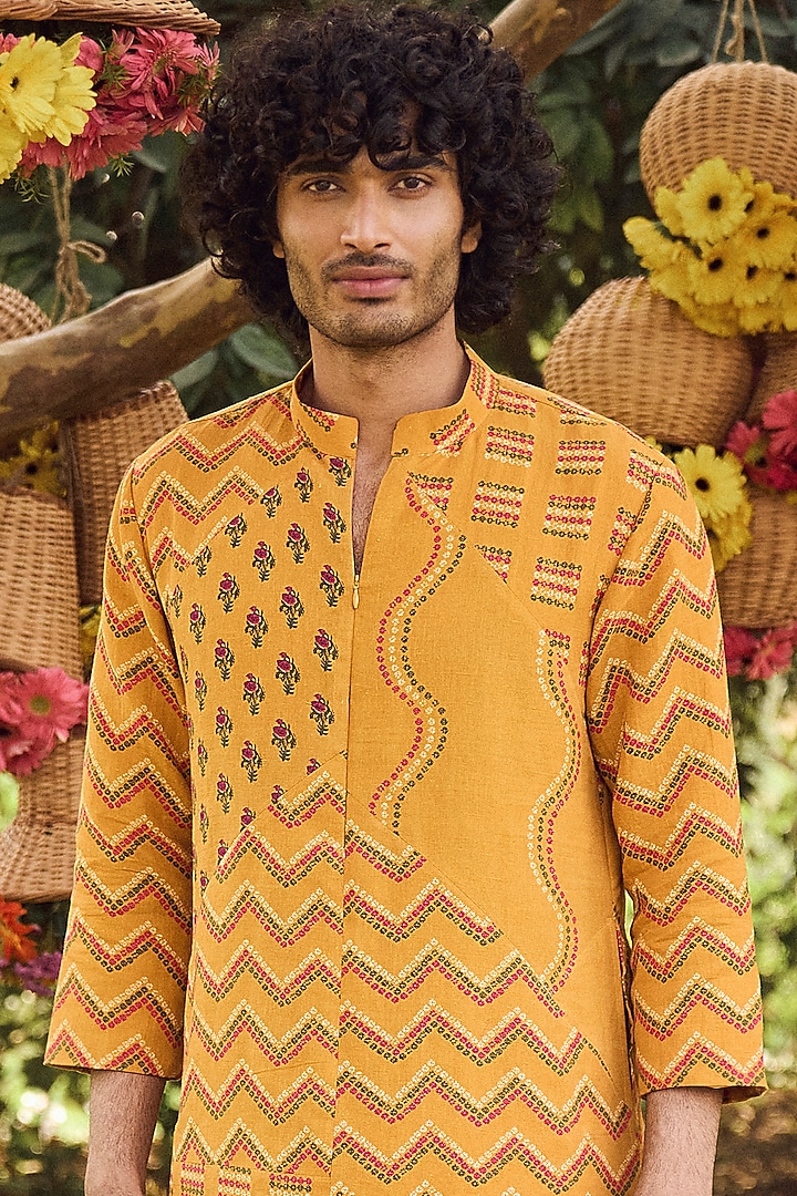 Mustard Printed Kurta Set by Punit Balana Men at Pernia's Pop Up Shop