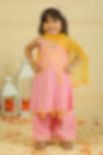 Baby Pink Chanderi Halter Kurta Set For Girls by Pankhuri by Priyanka - Kids at Pernia's Pop Up Shop