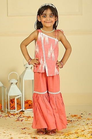 Peach Cotton Flared Sharara Pant Set For Girls by Pankhuri by Priyanka - Kids