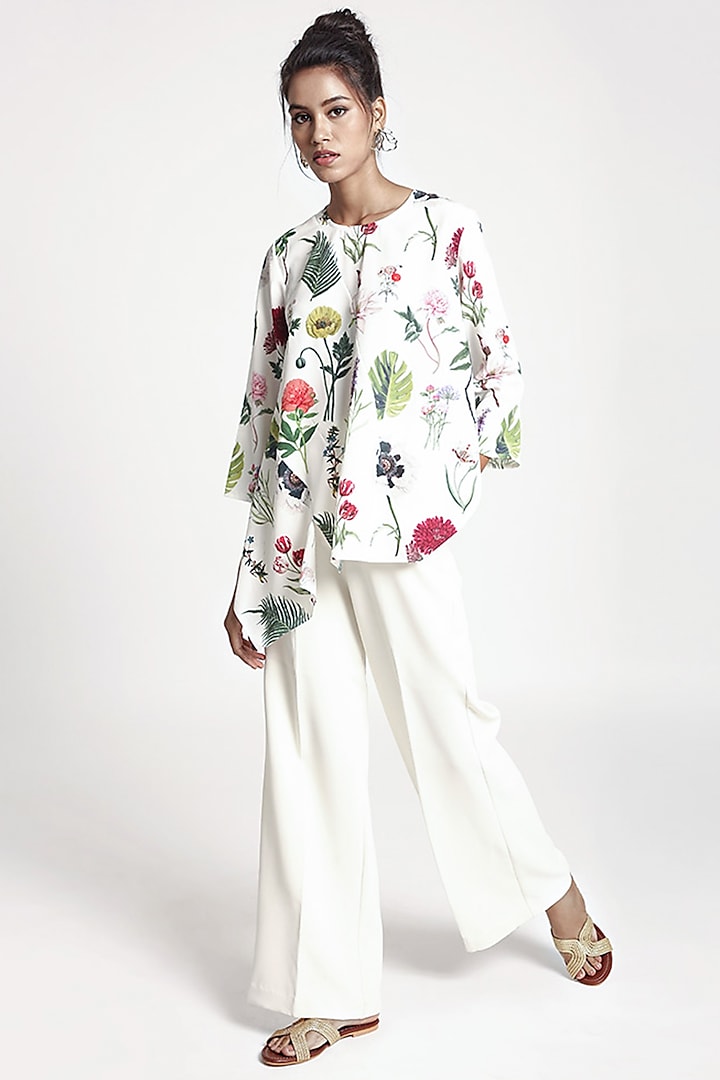 White Floral Printed Tunic by PS Pret by Payal Singhal at Pernia's Pop Up Shop