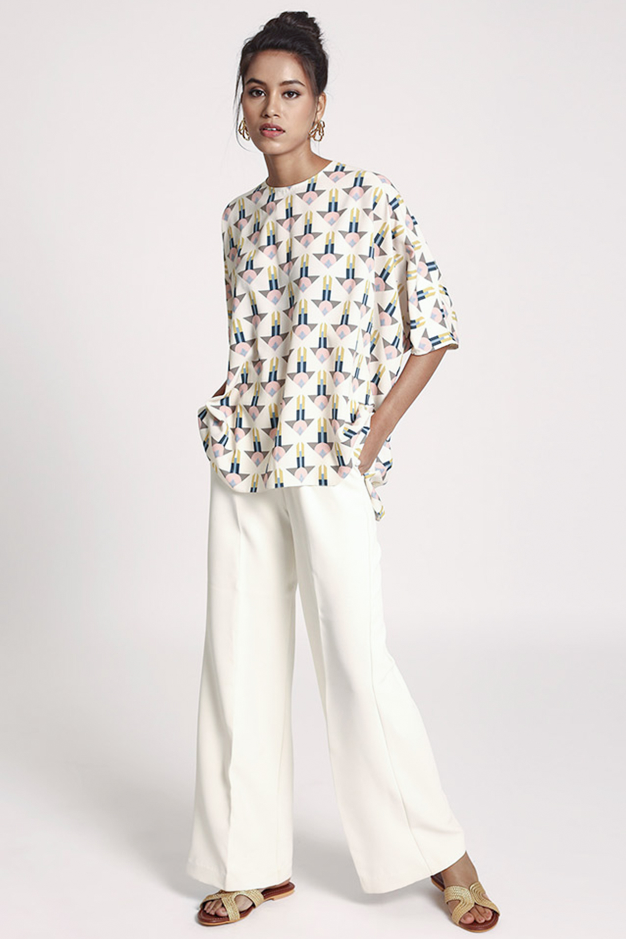 Off White Printed Tunic by PS Pret by Payal Singhal at Pernia's Pop Up Shop