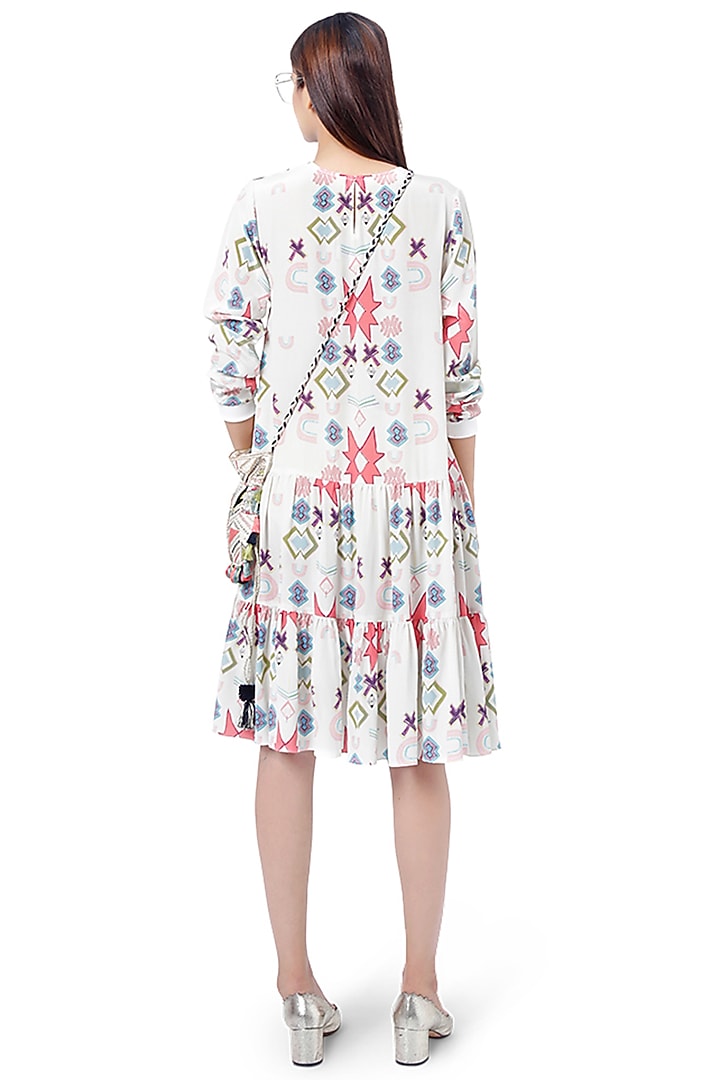 White Printed Layered Tunic by PS Pret by Payal Singhal at Pernia's Pop Up Shop