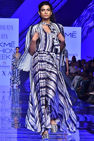 Midnight Blue Jacket Set by Punit Balana
