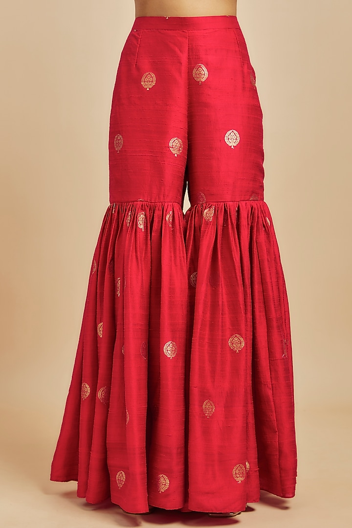 Red Organza Silk & Banarasi Silk Embroidered Gharara Set by Punit Balana at Pernia's Pop Up Shop