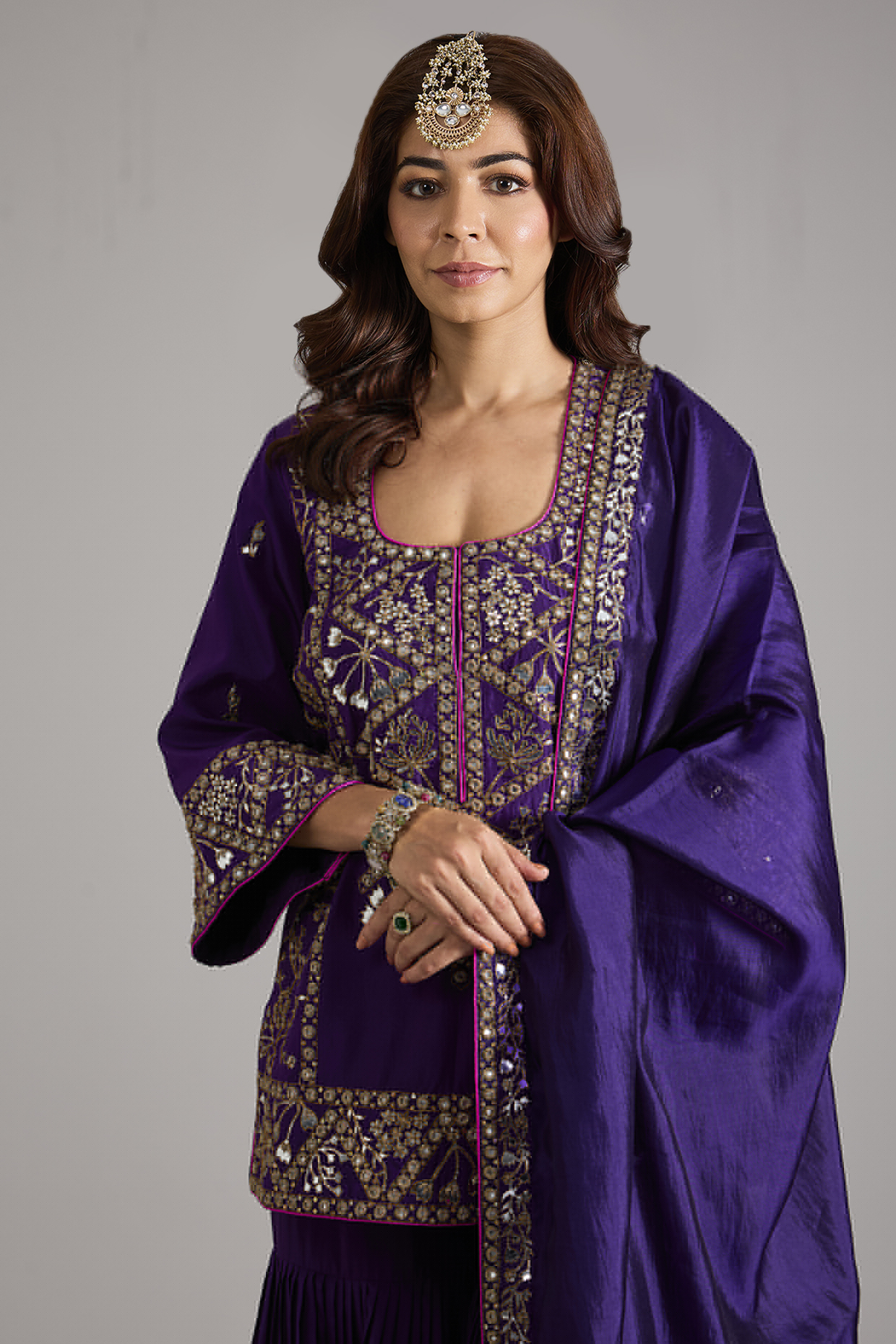 Baingani Silk Chandi Tilla Embroidered Gharara Set by Punit Balana at Pernia's Pop Up Shop