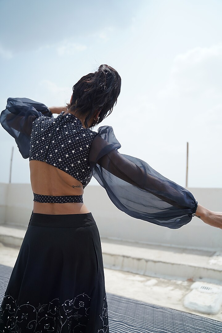 Black Top With Embroidered Skirt by Punit Balana at Pernia's Pop Up Shop