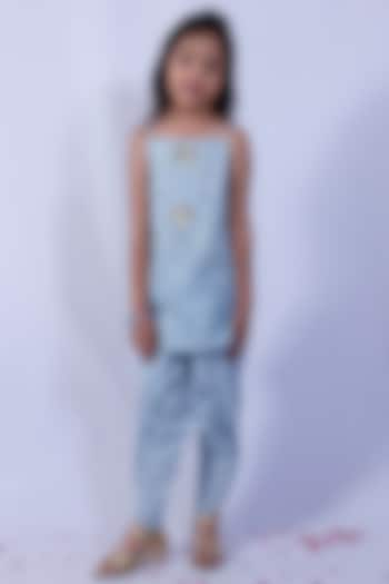 Blue Printed Kurta Set For Girls by Pankhuri by Priyanka - Kids at Pernia's Pop Up Shop