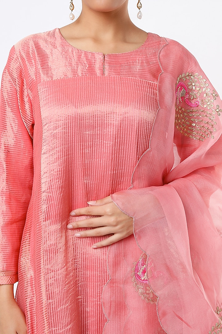 Sky Pink Hand Embroidered Kurta Set by Pink City By Sarika at Pernia's Pop Up Shop