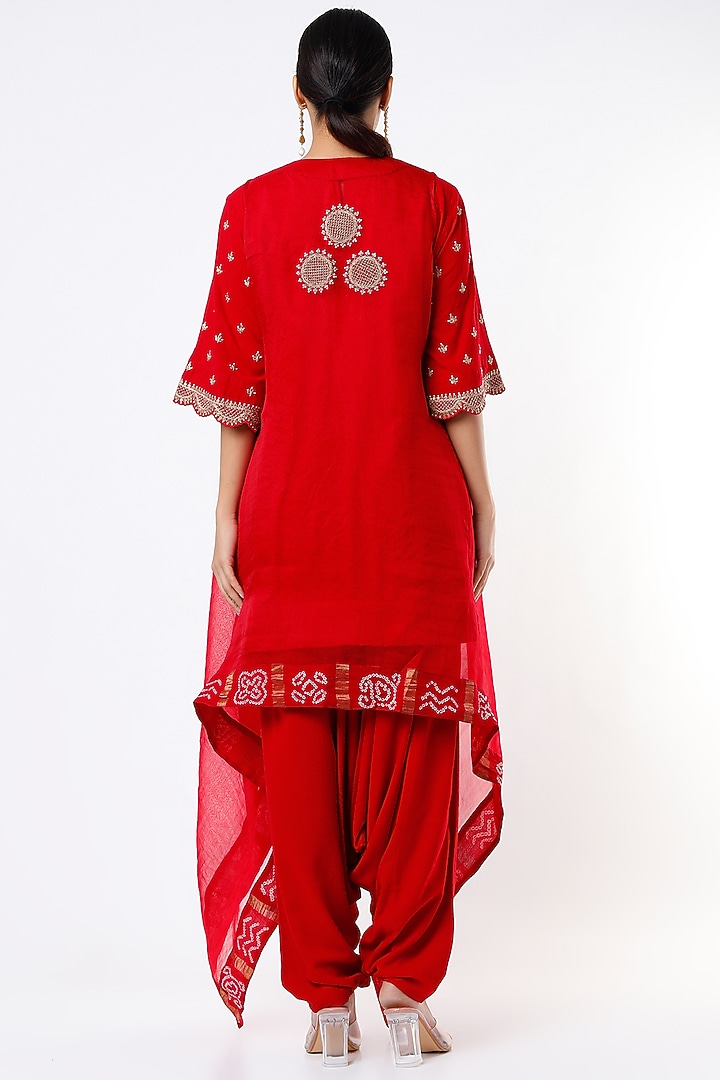 Fiery Red Hand Embroidered Short Kurta Set by Pink City By Sarika at Pernia's Pop Up Shop